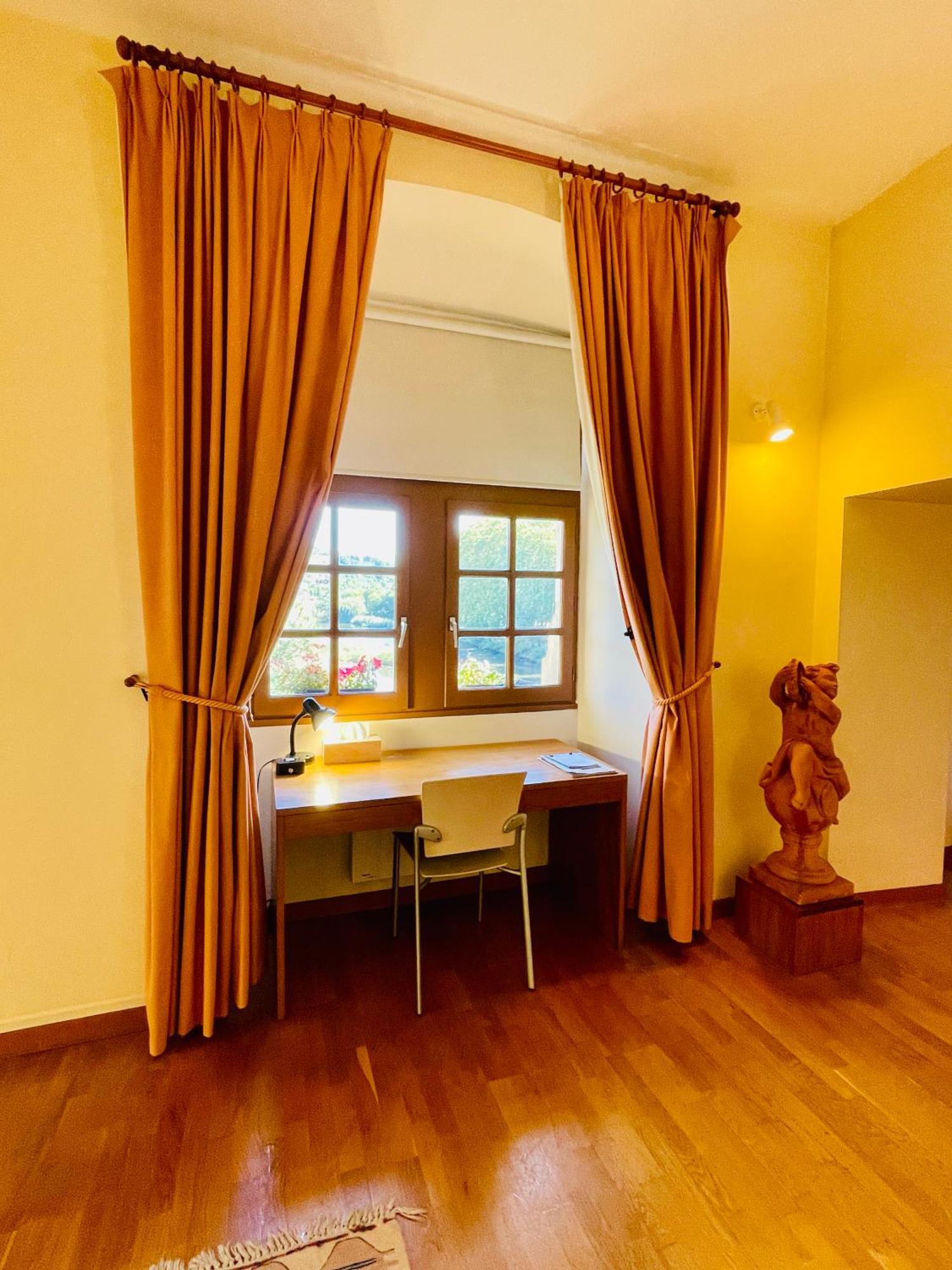 Appart'Hotel - Au Vieux Palais 埃斯帕利永 外观 照片
