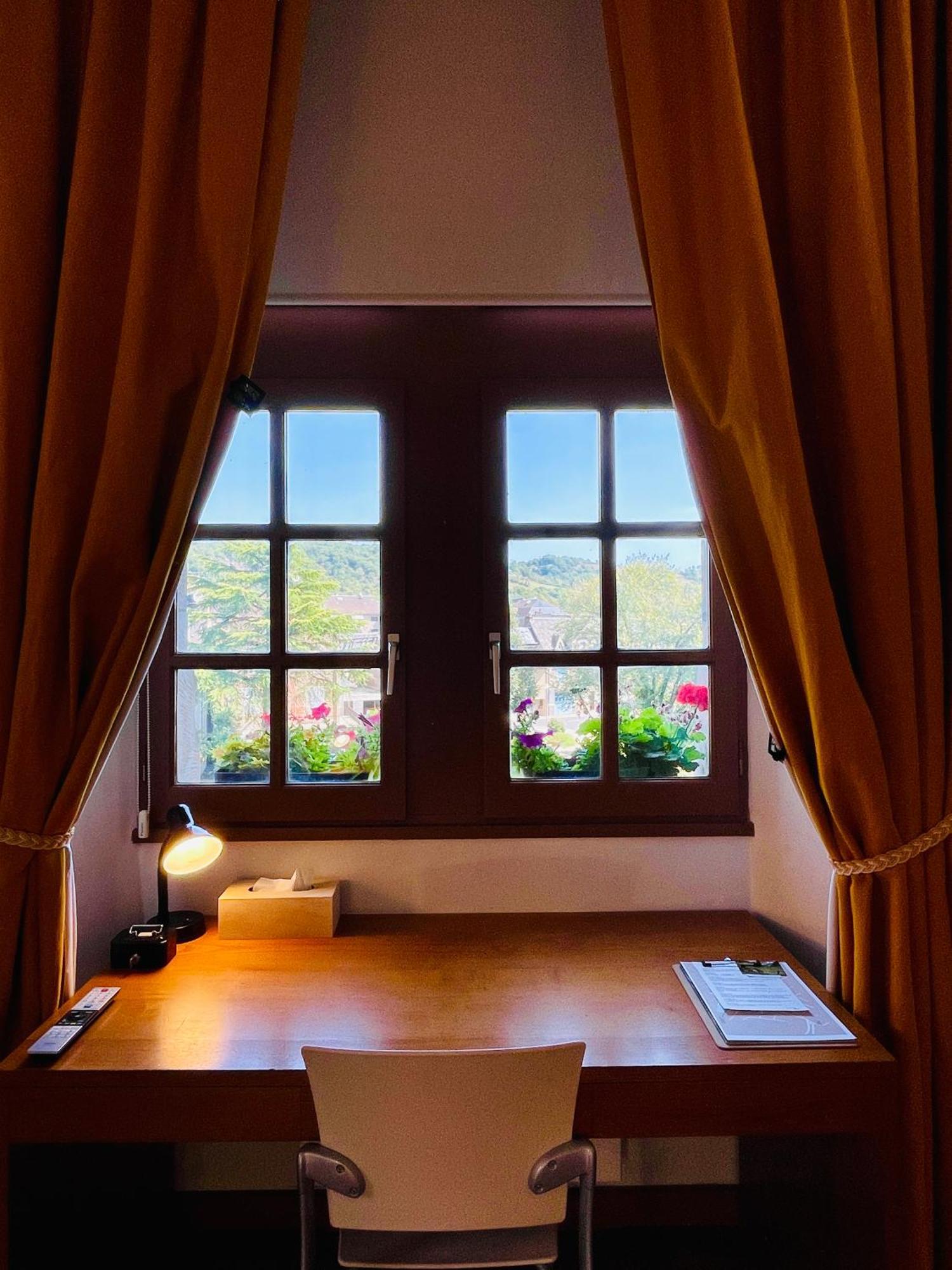 Appart'Hotel - Au Vieux Palais 埃斯帕利永 外观 照片